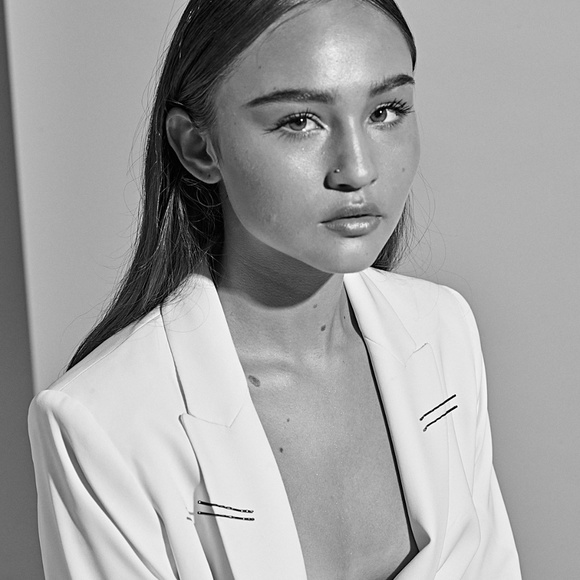 Meet your Posher, Kaylin - Picture 8 of 8